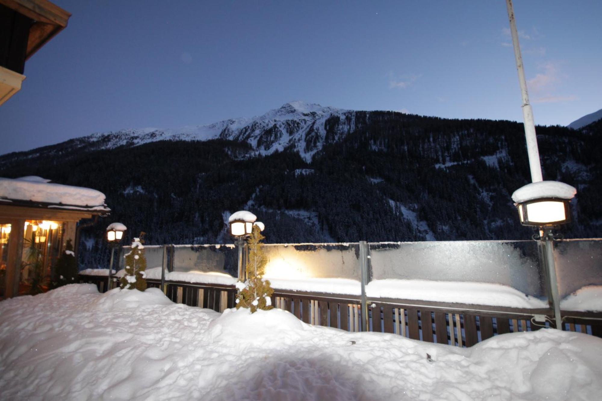 Laerchenhof Hotel Sankt Jakob in Defereggen Kültér fotó
